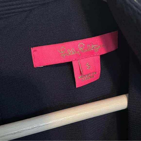 Lilly Pulitzer Callista Navy Shift Dress with White Appliqué Small - Picture 12 of 14